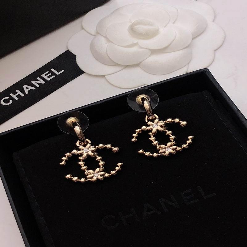 Chanel Earrings 538